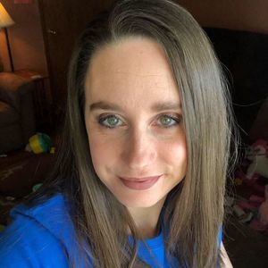 Meet your Posher, Liz